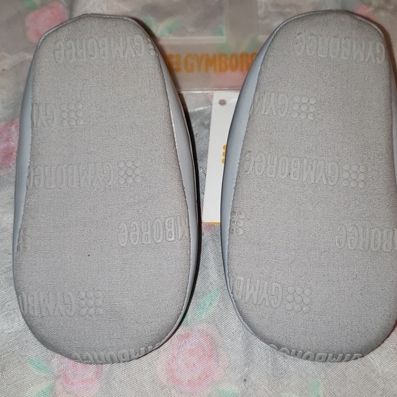 NWT Baby Girl Shoes - Picture 2 of 3